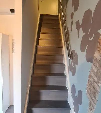 Garda Family House 2*